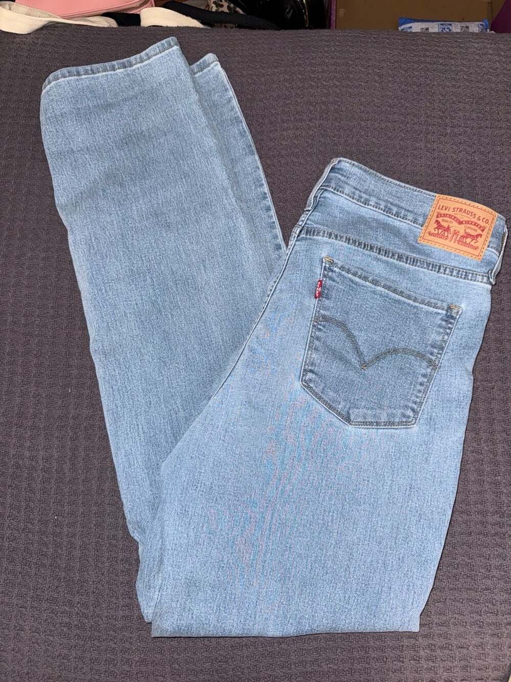 Levi's 314 Shaping Straight Jeans Size 32x32 Light Wash